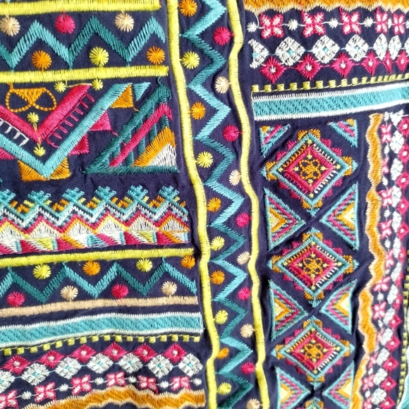 Savanna Jane Embroidered Tiered Long Sleeve Boho Blouse Sz M - Picture 4 of 9